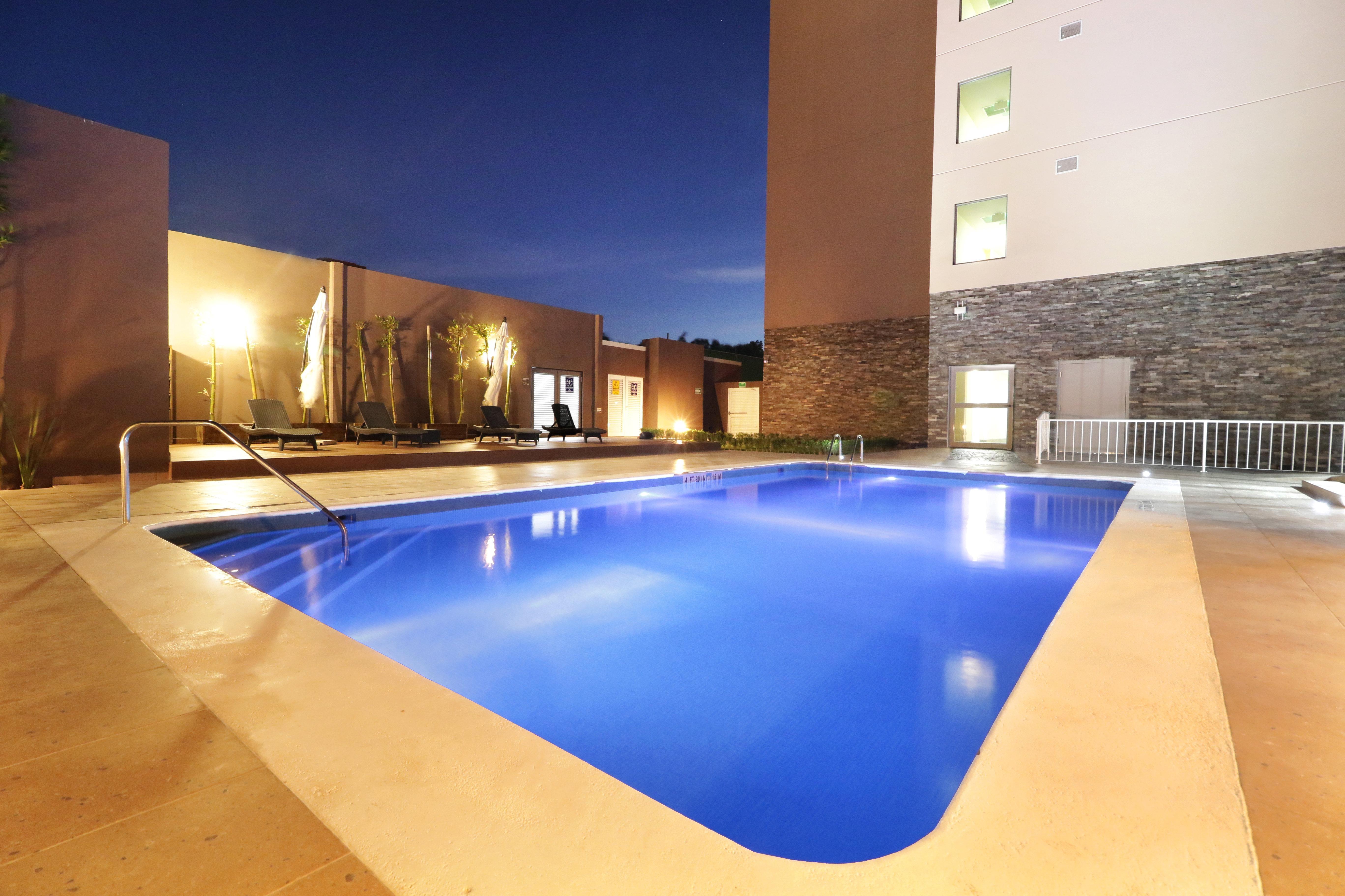Candlewood Suites Celaya Celaya  Eksteriør bilde